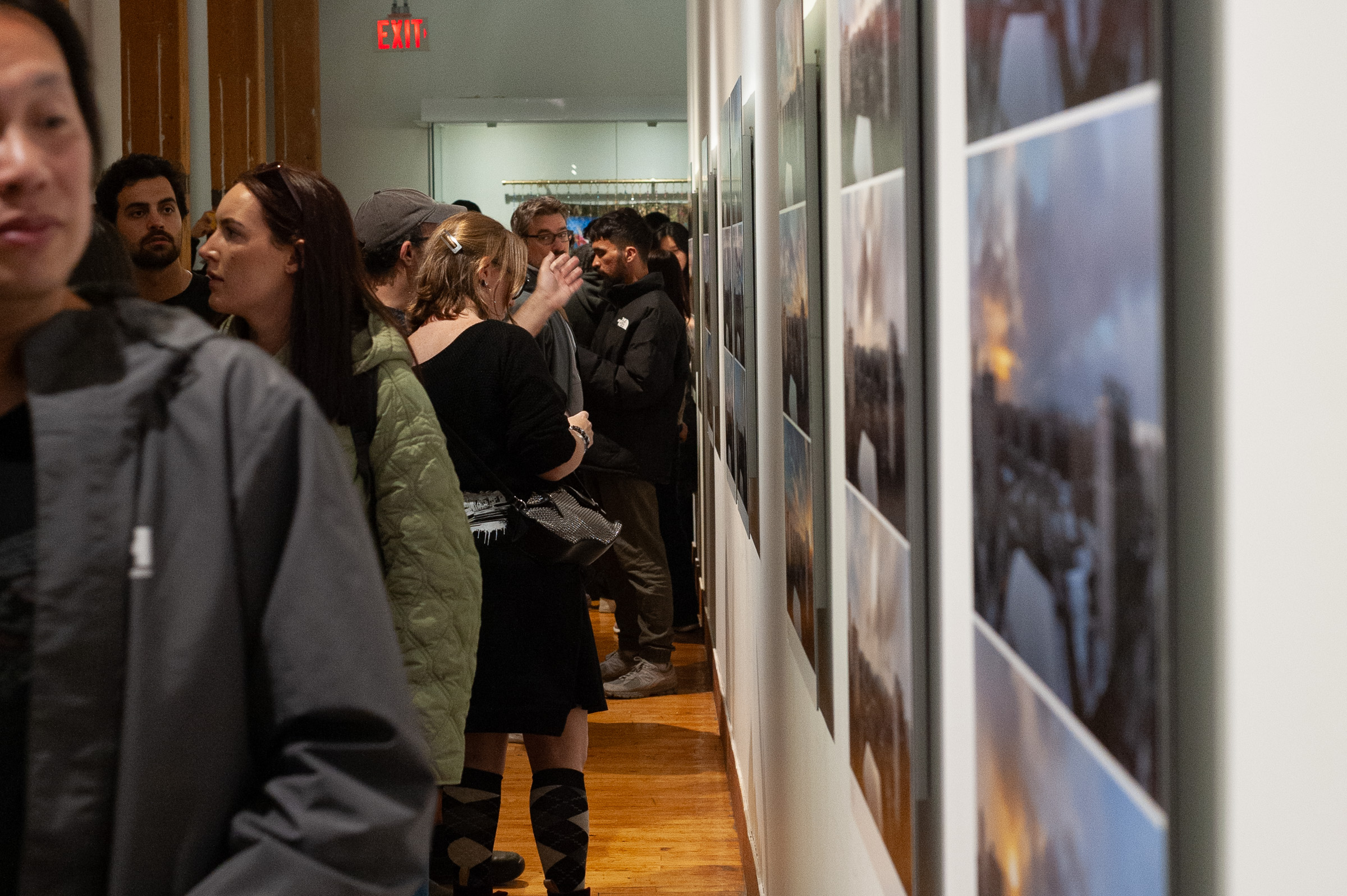 The corridor at its busiest, crowded along the wall of Shifts.